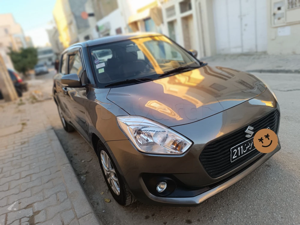 Carte voiture Suzuki Swift