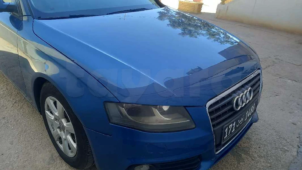 Carte voiture Audi A4