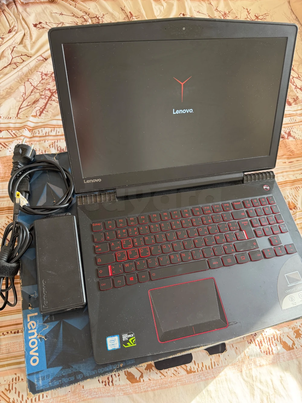 Lenovo y520 17-7700HQ GTX1050 ti