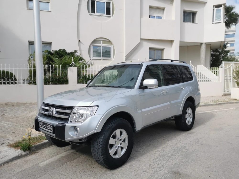 Carte voiture Mitsubishi Pajero