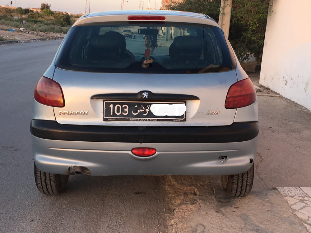 Peugeot 206