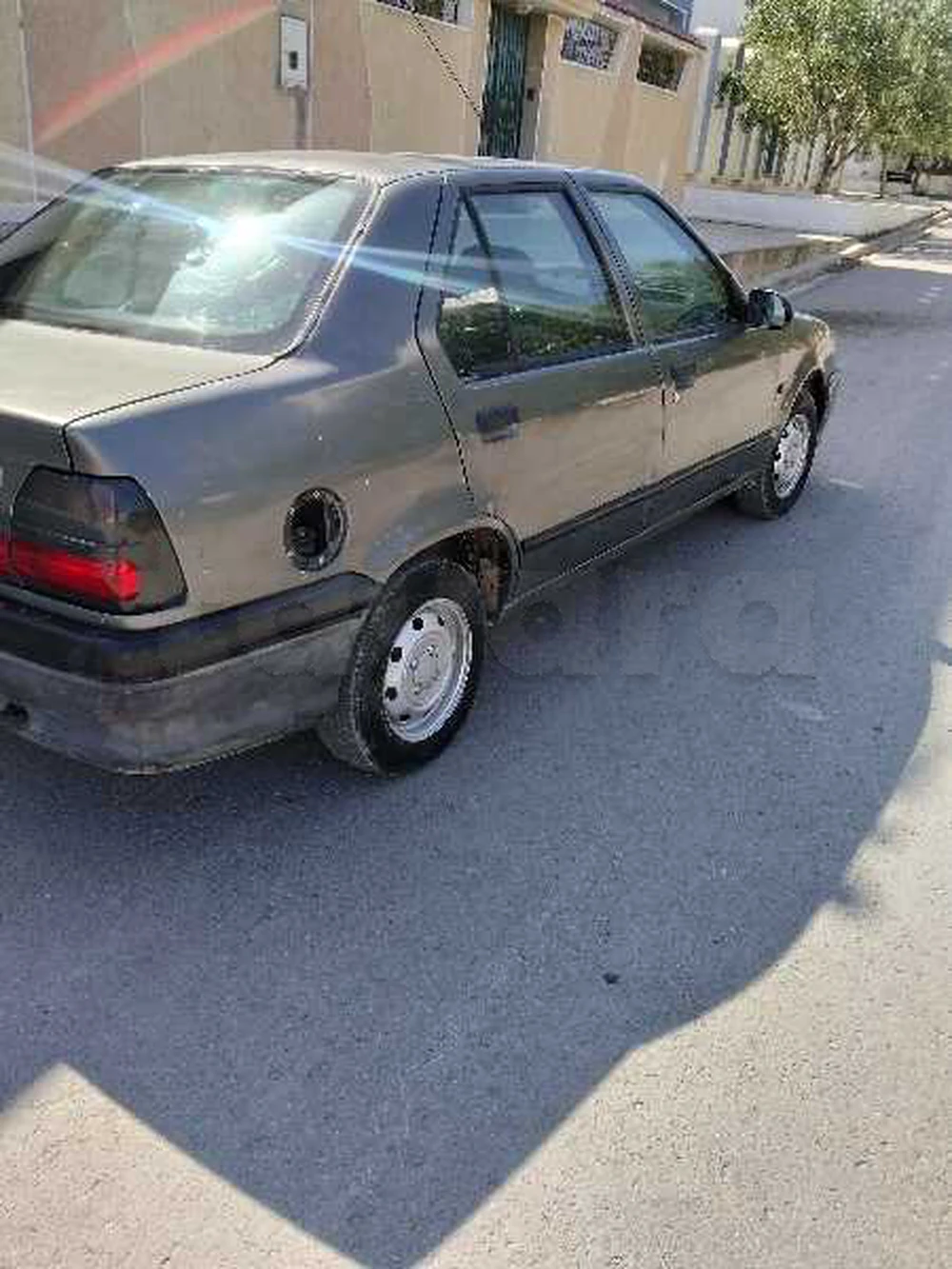 Renault 19
