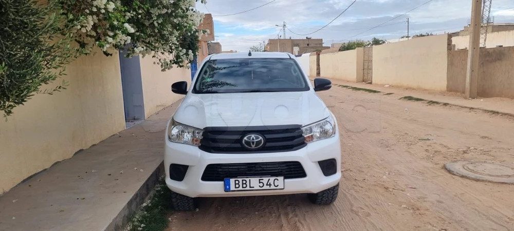 Carte voiture Toyota Hilux