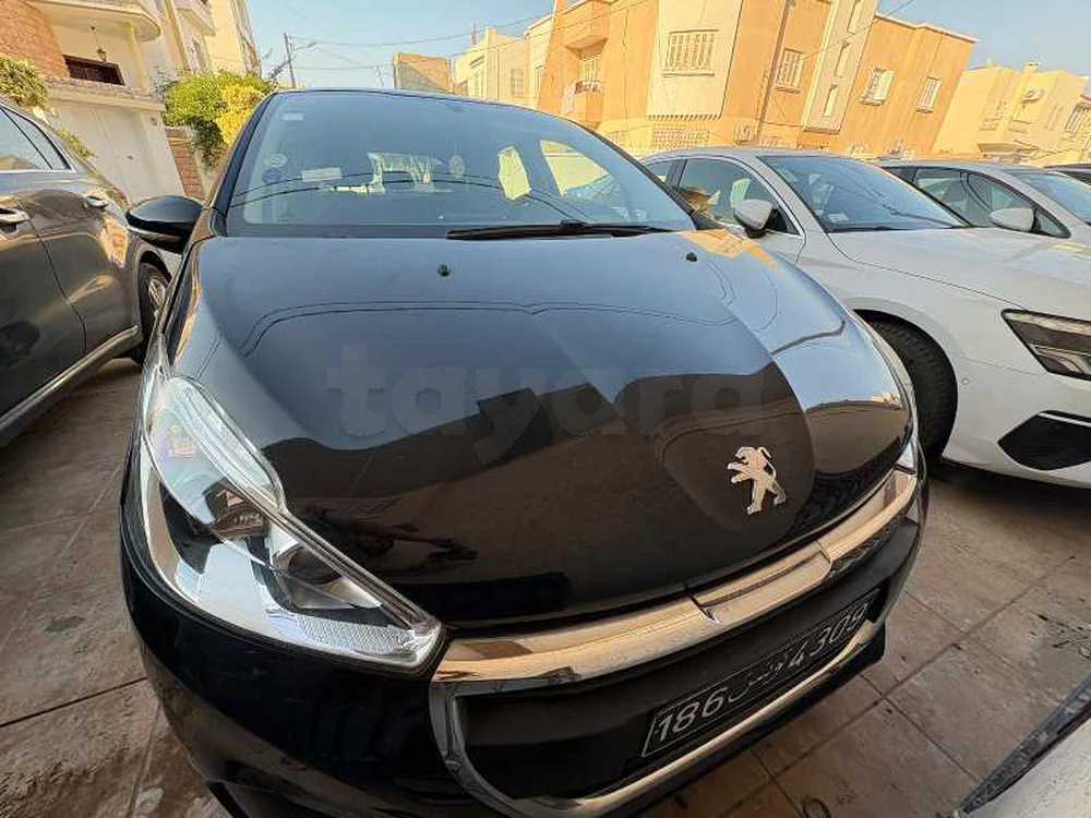 Carte voiture Peugeot 208