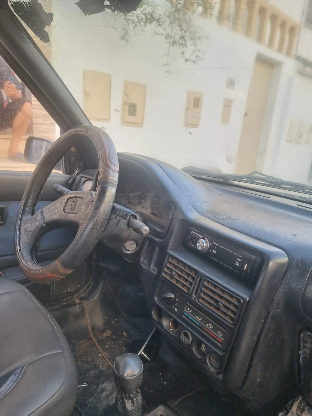Peugeot 106