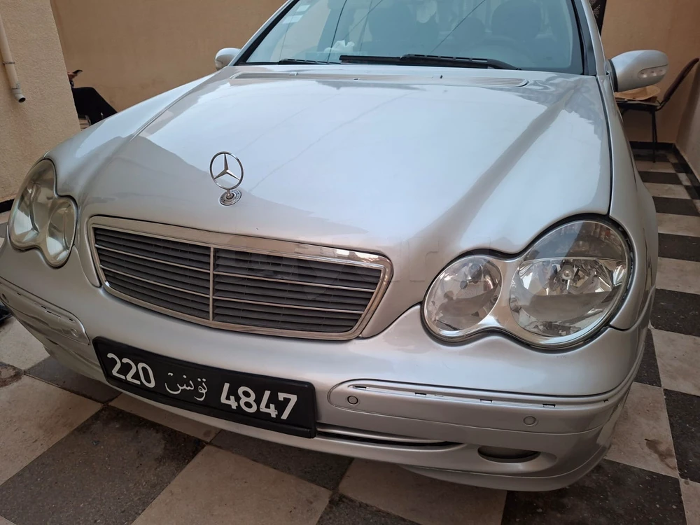 Carte voiture Mercedes-Benz Classe C