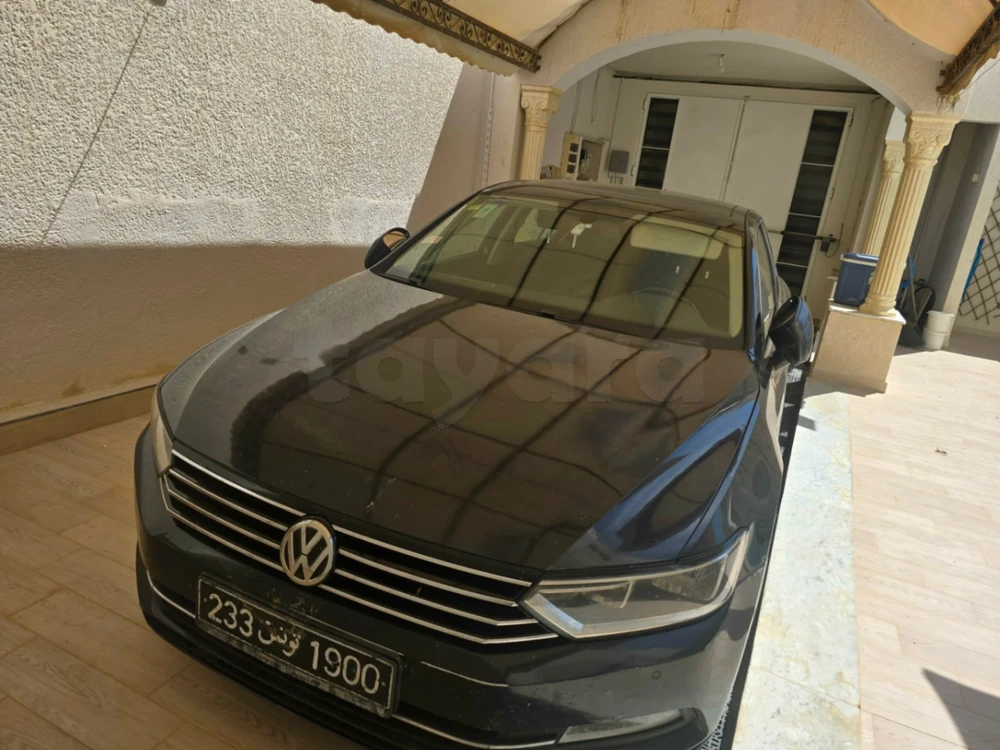 Carte voiture Volkswagen Passat