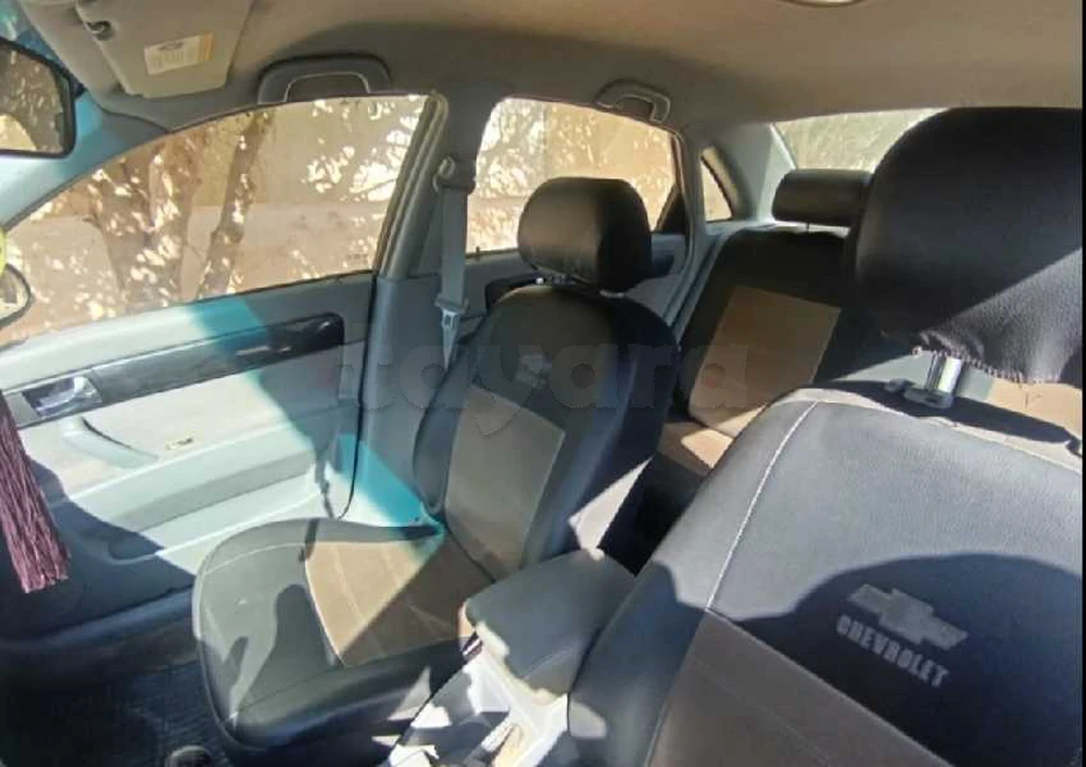 Carte voiture Chevrolet Optra