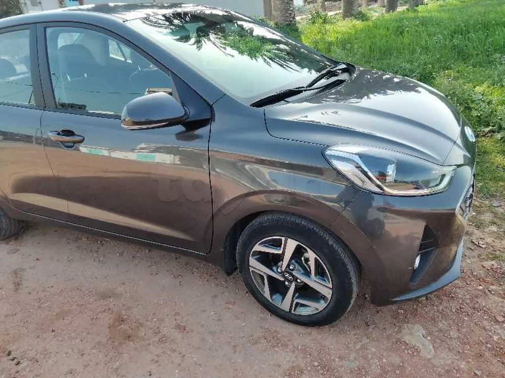 Carte voiture Hyundai i10