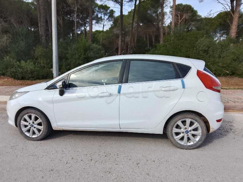 Carte voiture Ford Fiesta