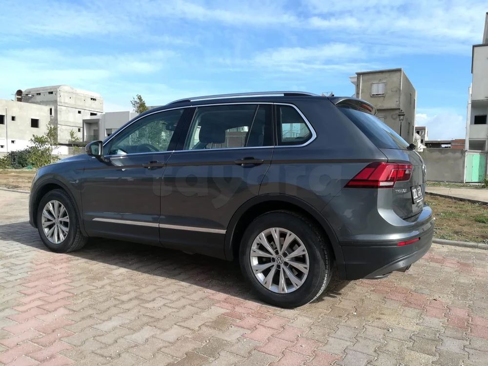 Carte voiture Volkswagen Tiguan