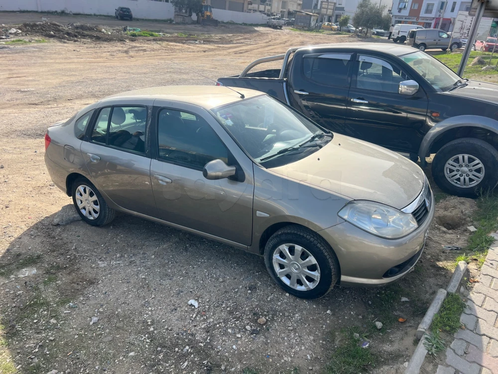 Carte voiture Renault Symbol