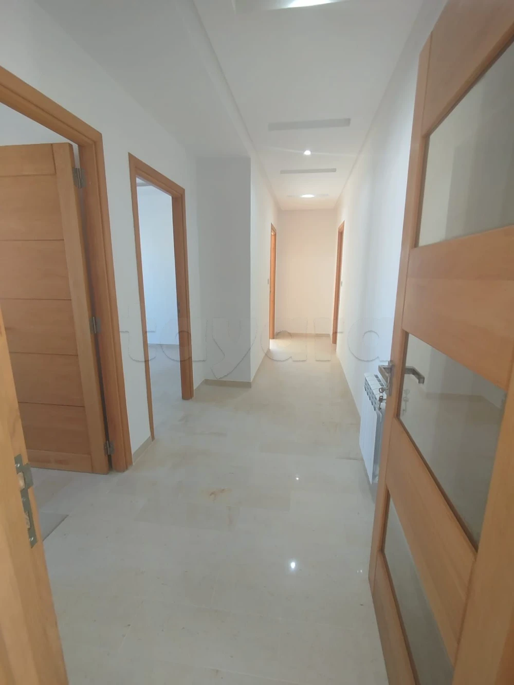 A vendre un spacieux appartement S+3 HS direct promoteur à Menzah9C