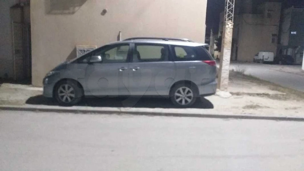 Carte voiture Toyota Previa