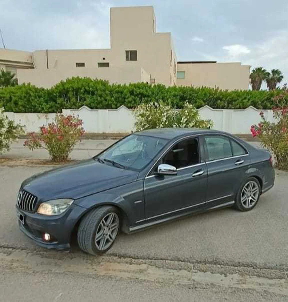 Carte voiture Mercedes-Benz Classe C