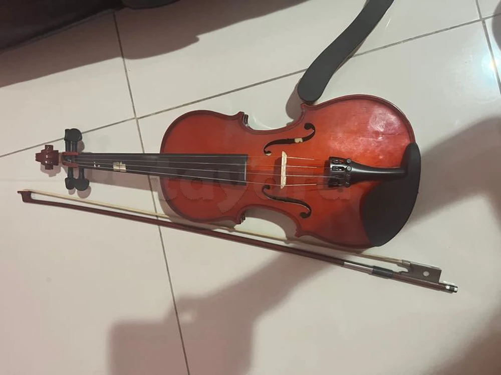violant 3/4 dans son sac
