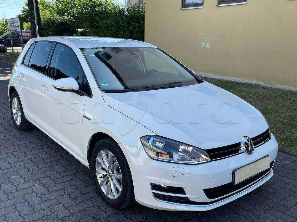 Carte voiture Volkswagen Golf