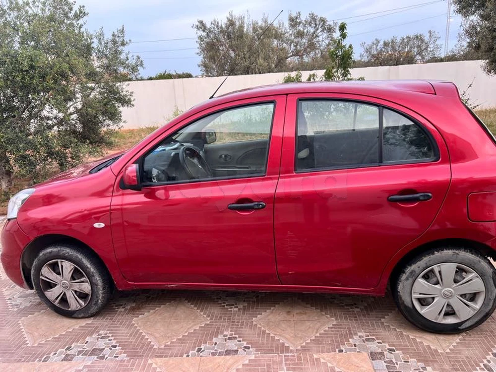 Carte voiture Nissan Micra