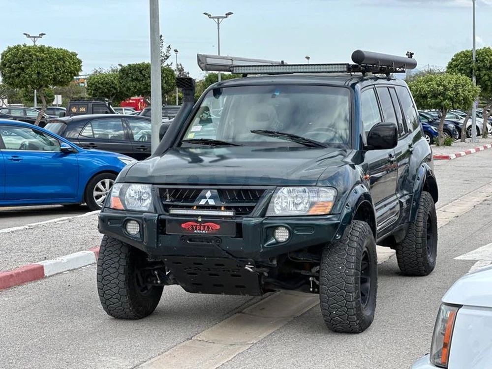 Carte voiture Mitsubishi Pajero