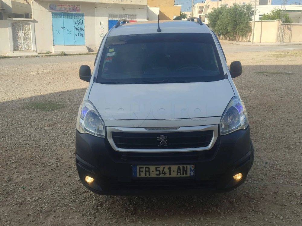 Carte voiture Peugeot Partner