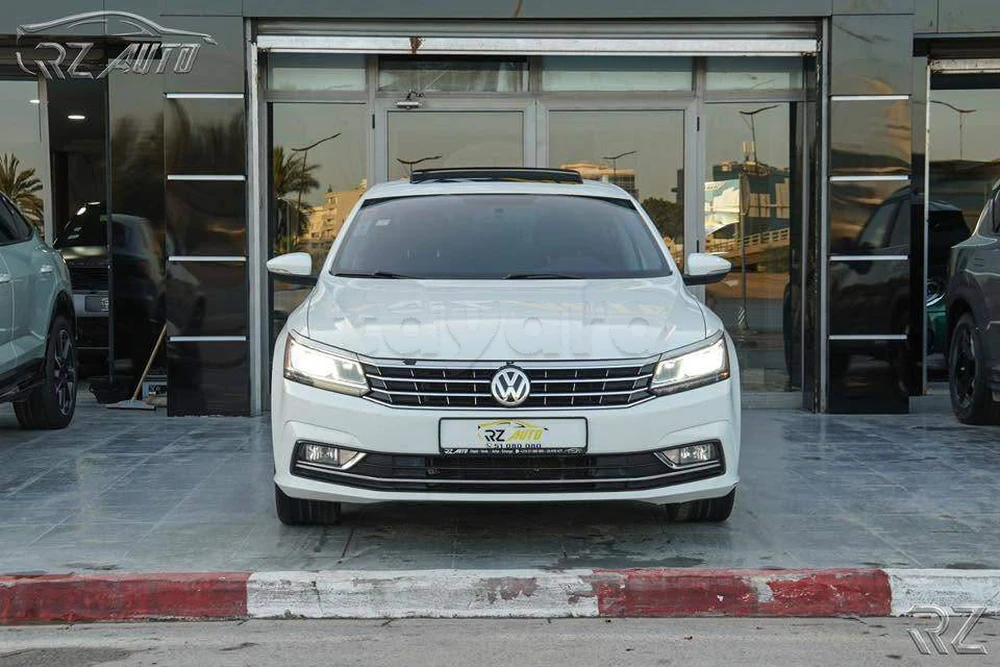 Carte voiture Volkswagen Passat