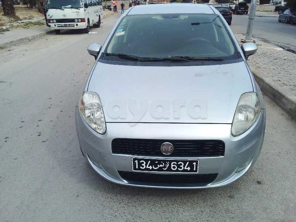 Carte voiture Fiat Punto