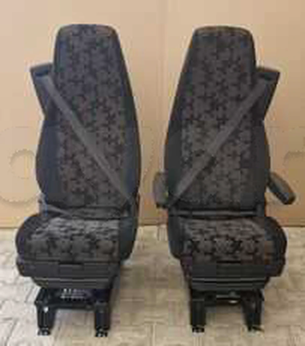 Carte voiture IVECO Trakker