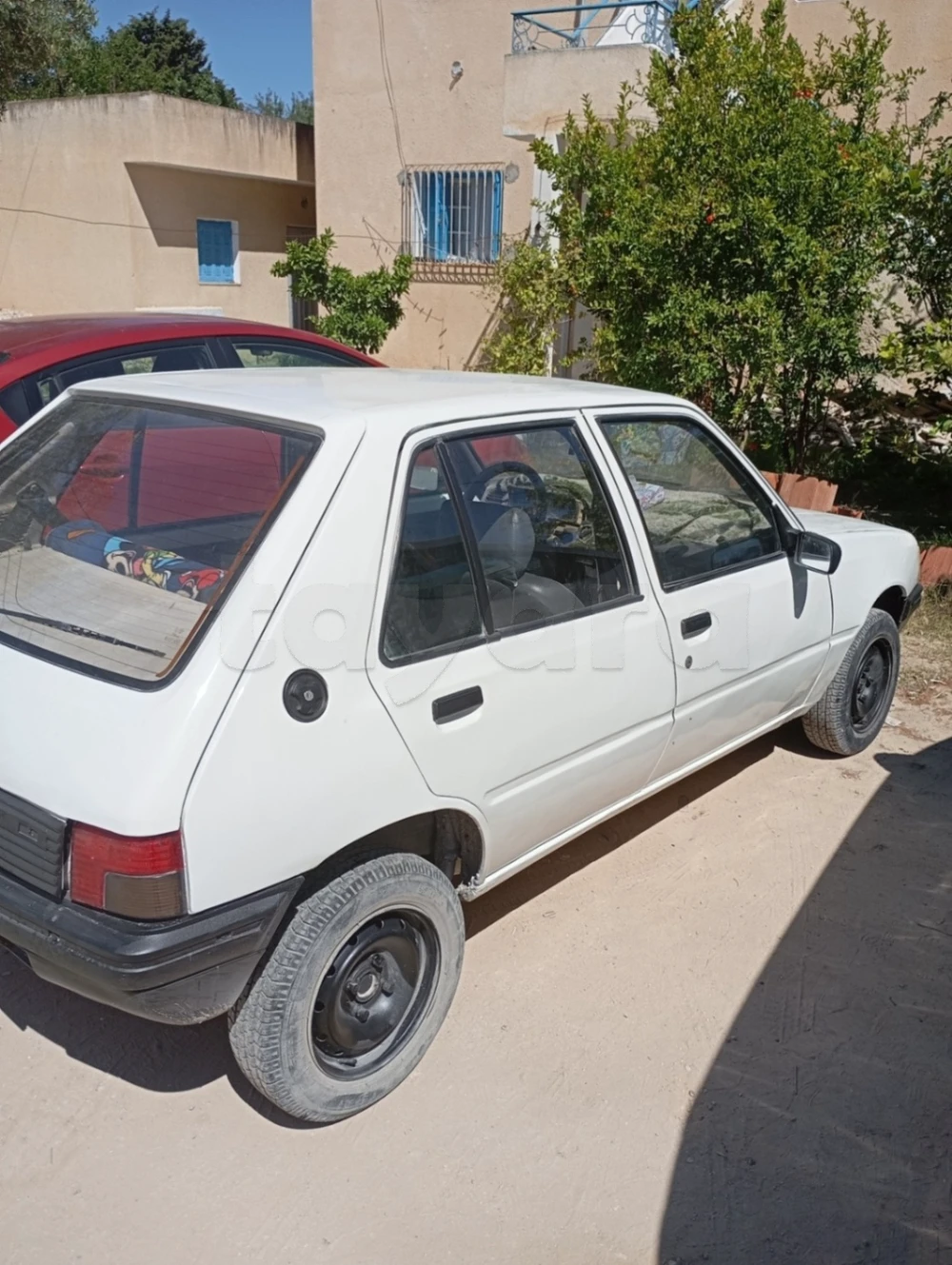 Peugeot 205