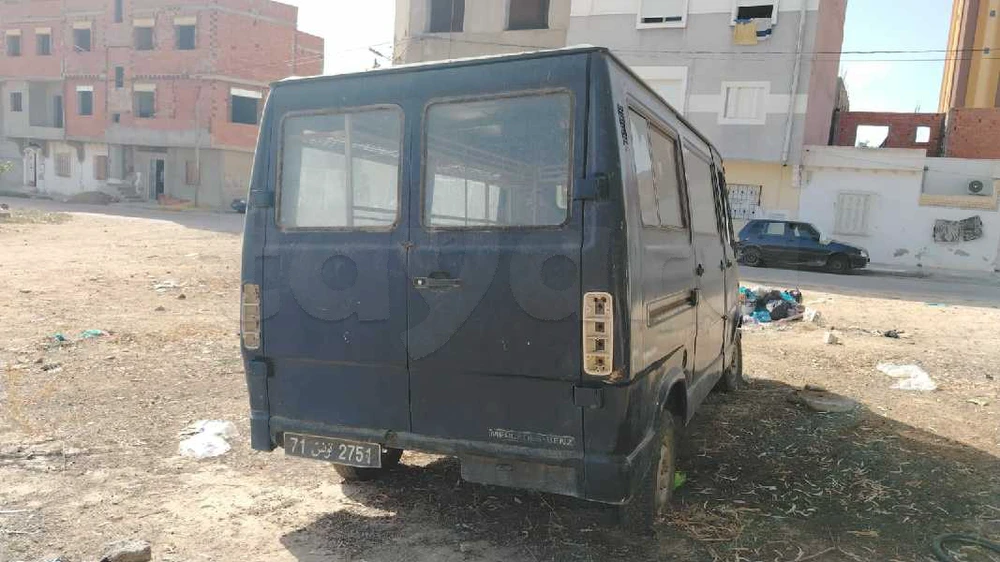 Mercedes-Benz 190