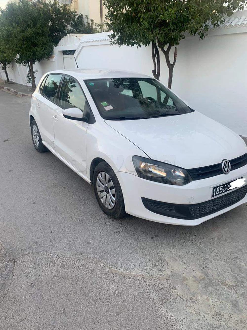 Volkswagen Polo 2013 Essence 5 CV à Tunis autoprix.tn