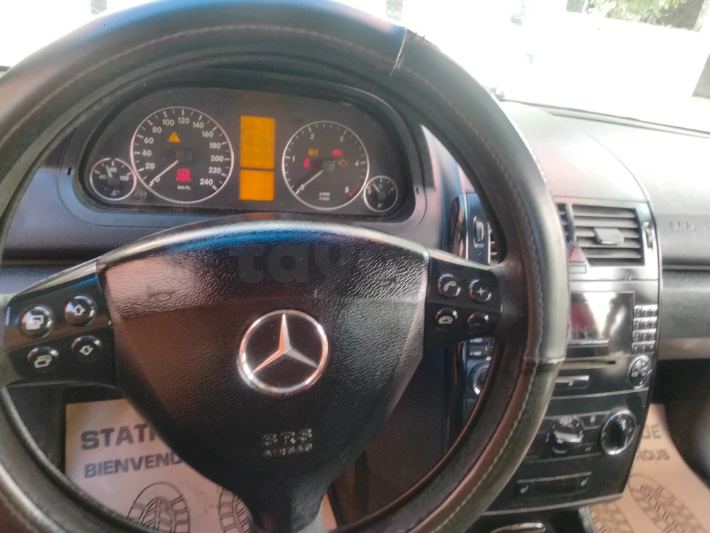 Carte voiture Mercedes-Benz Classe A