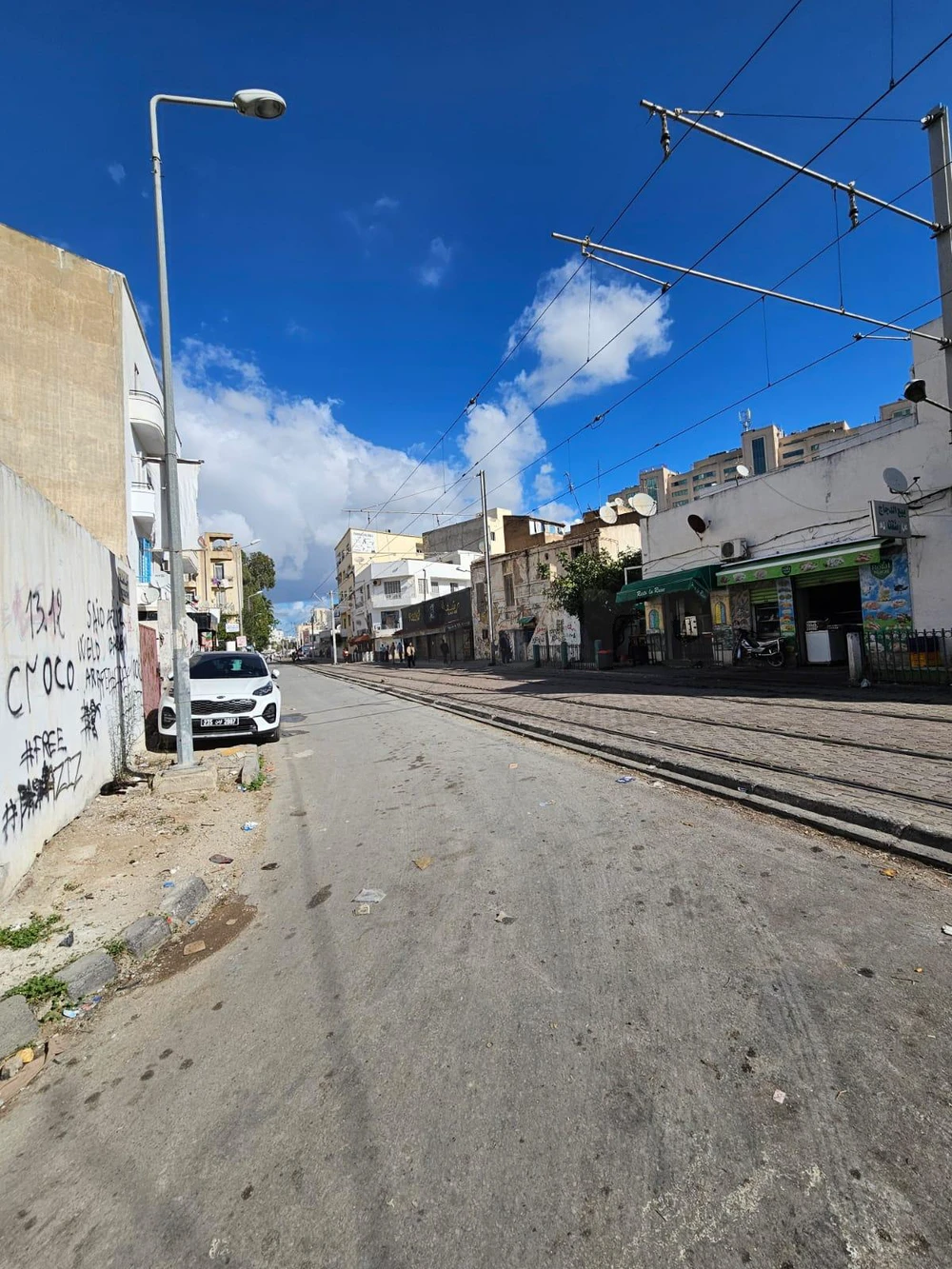 A vendre Terrain situé à la rue Nelson Mandela