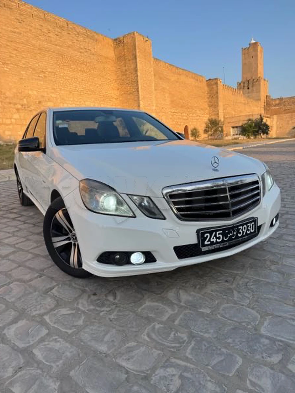 Carte voiture Mercedes-Benz Classe E