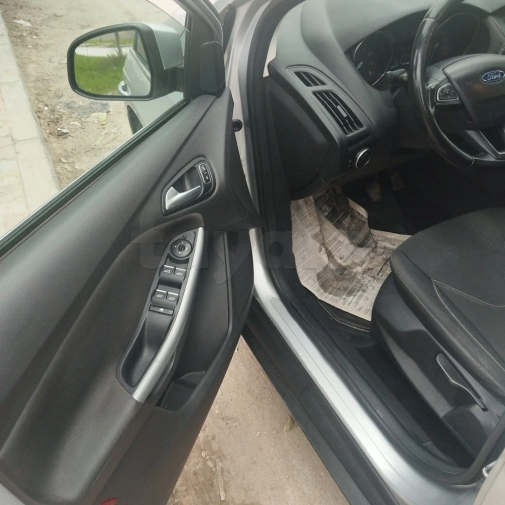 Carte voiture Ford Focus