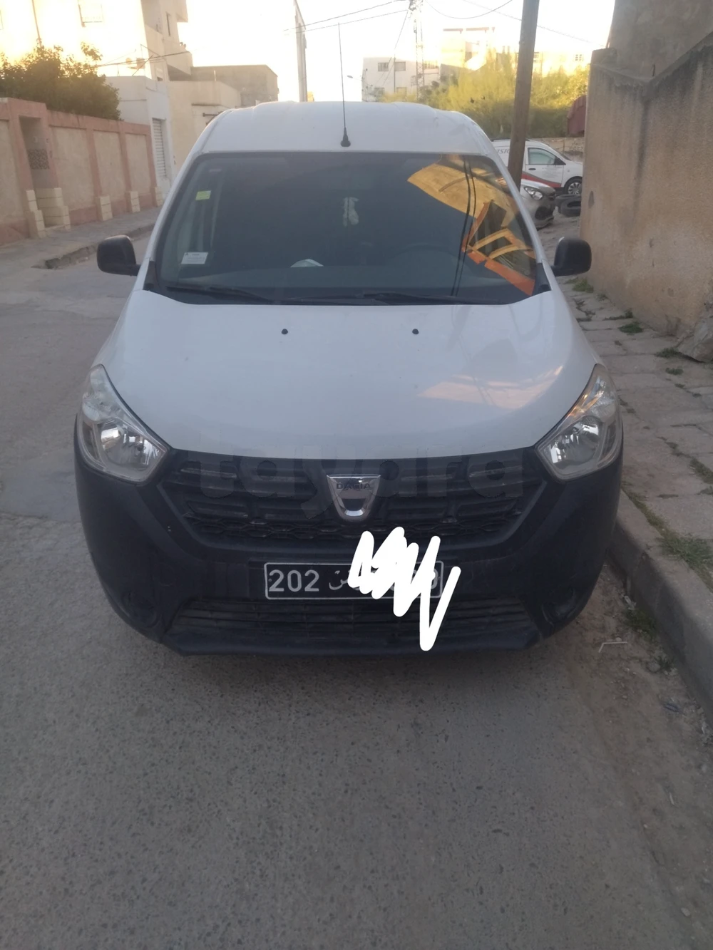 Carte voiture Dacia Dokker