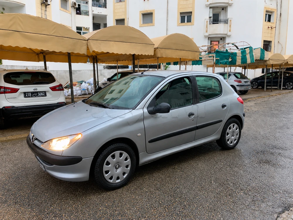 Peugeot 206