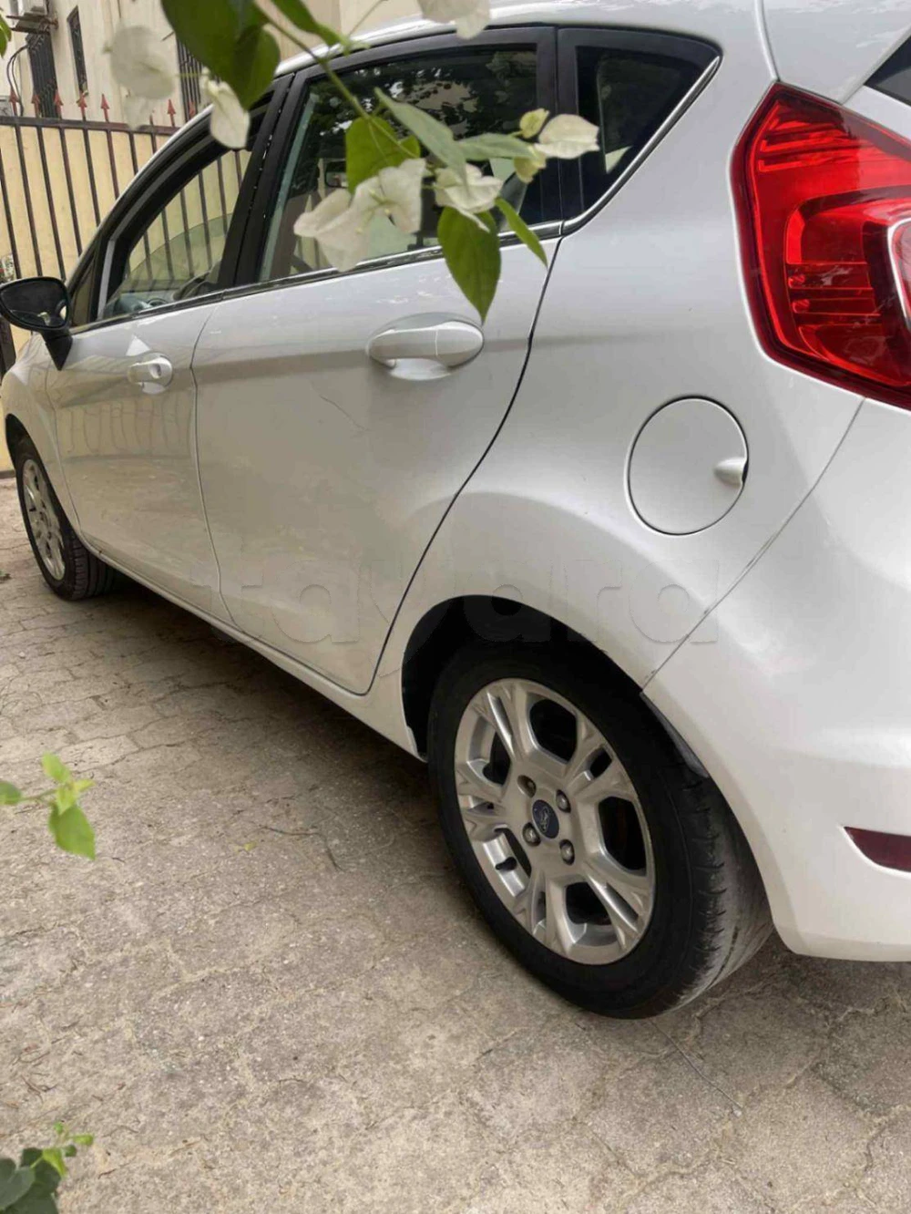 Carte voiture Ford Fiesta