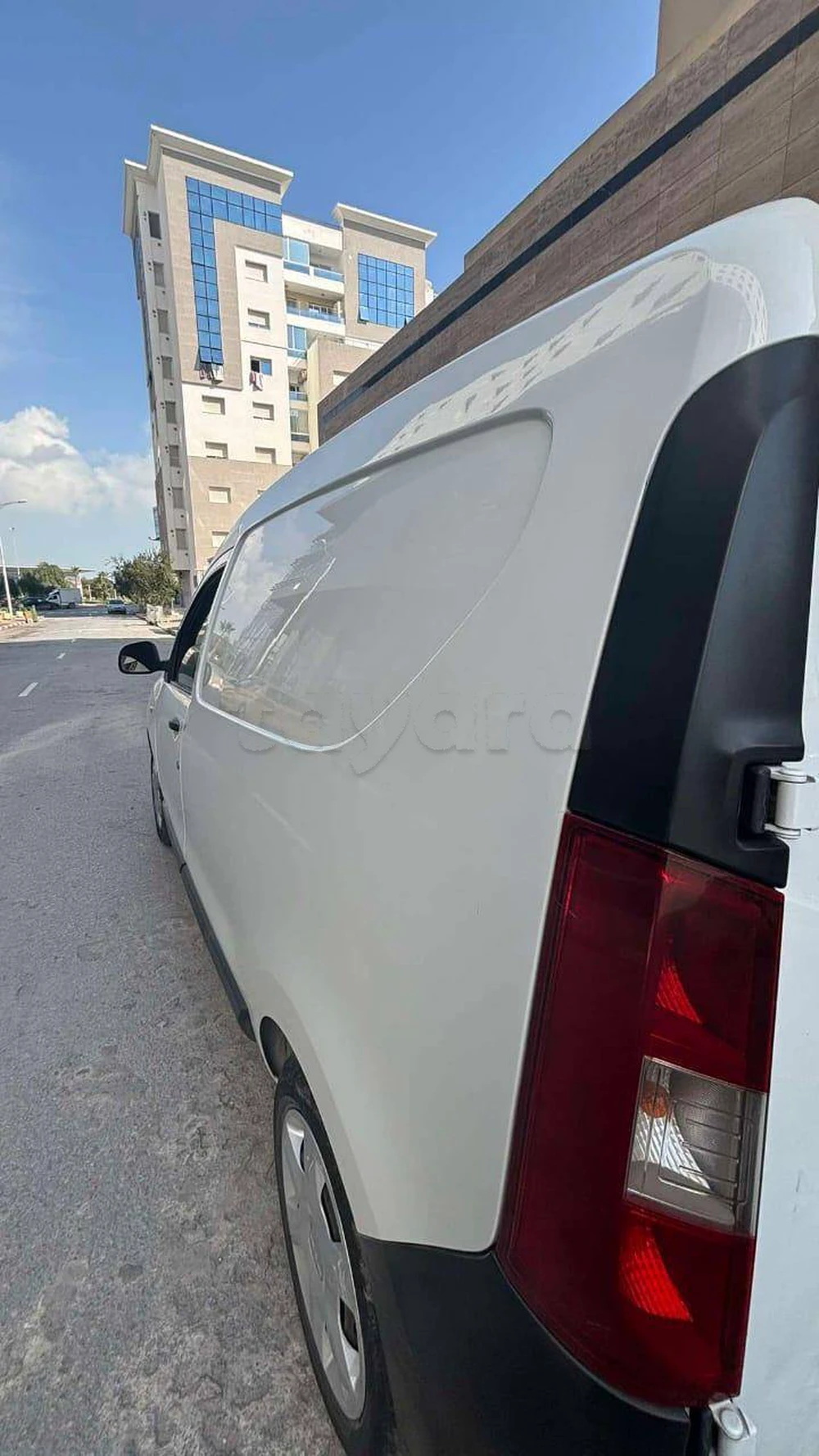 Carte voiture Dacia Dokker