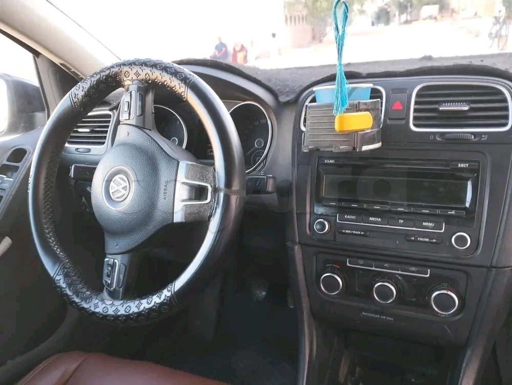 Carte voiture Volkswagen Golf 6