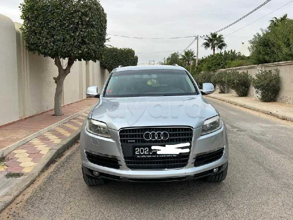 Carte voiture Audi Q7