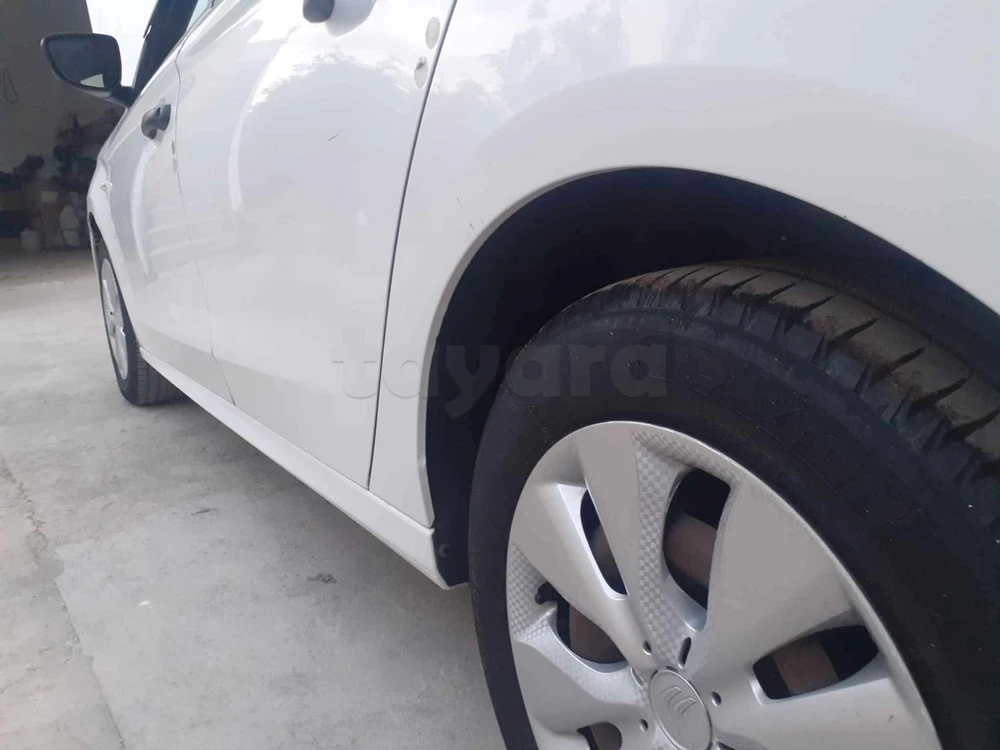 Citroen C-Elysee