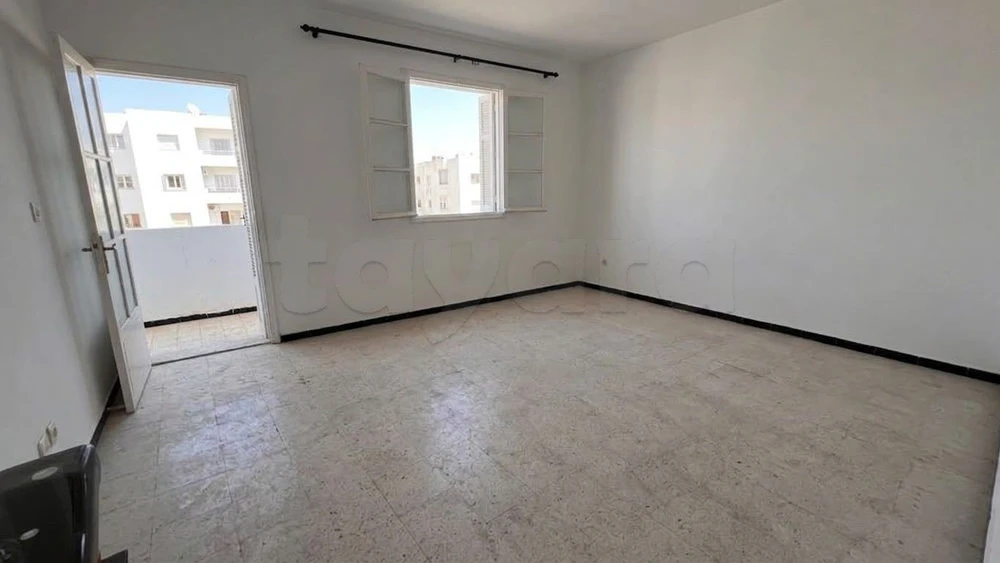 A vendre un appartement S+3 à Mourouj 1