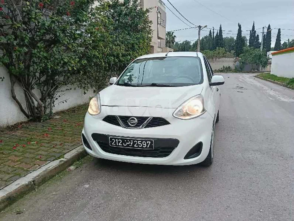 Carte voiture Nissan Micra