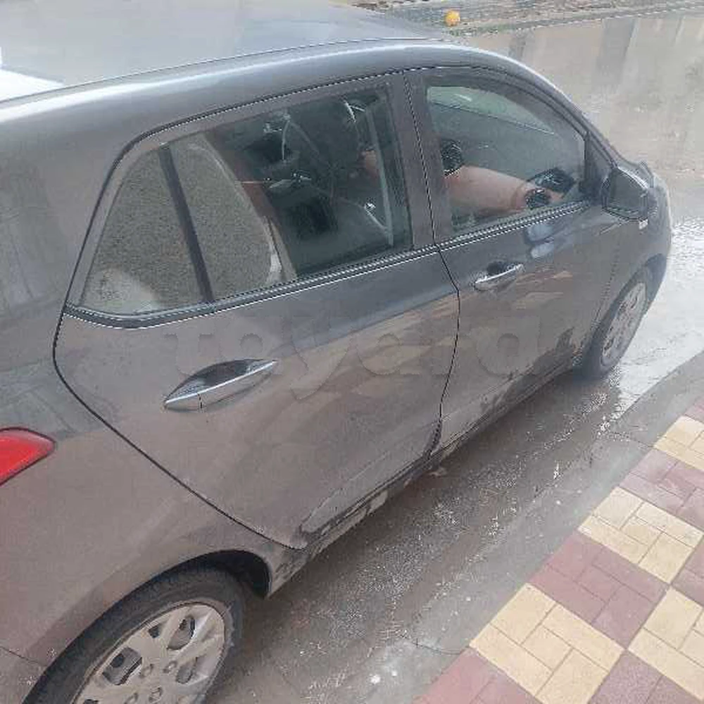 Carte voiture Hyundai Grand i10