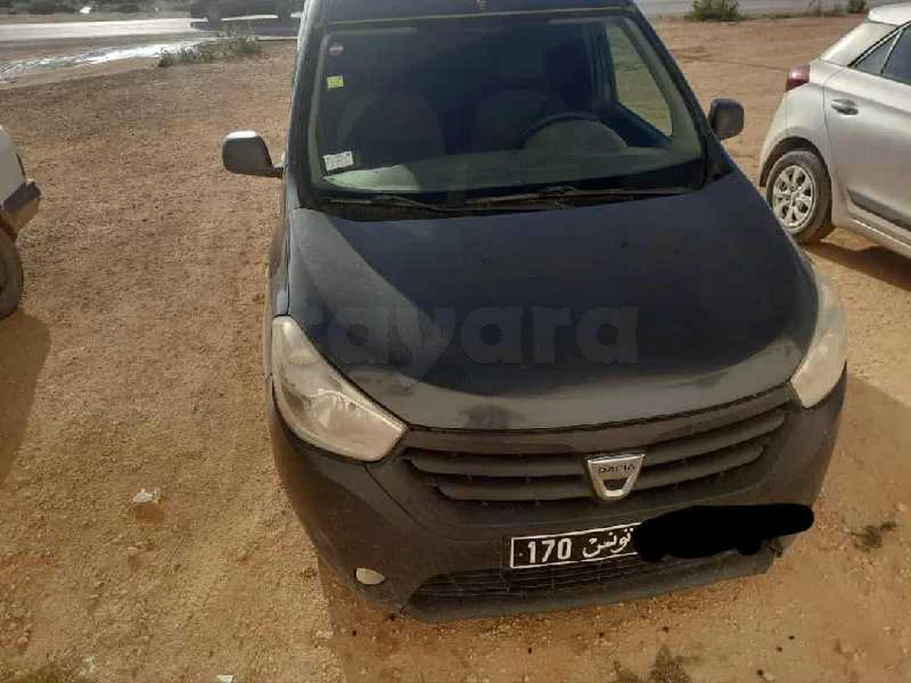 Carte voiture Dacia Dokker