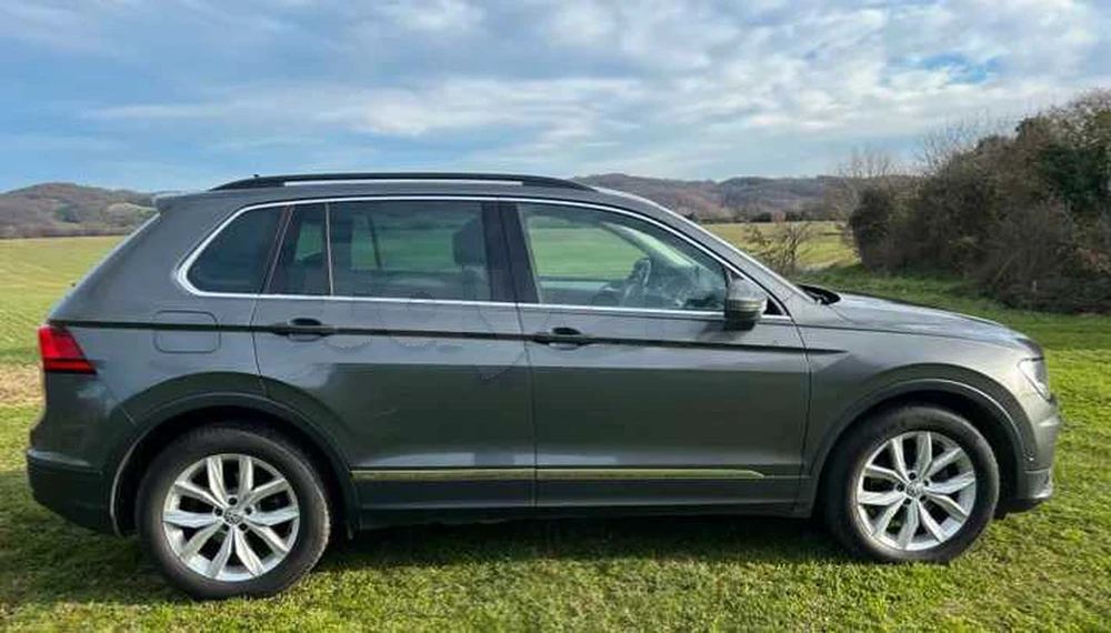 Carte voiture Volkswagen Tiguan