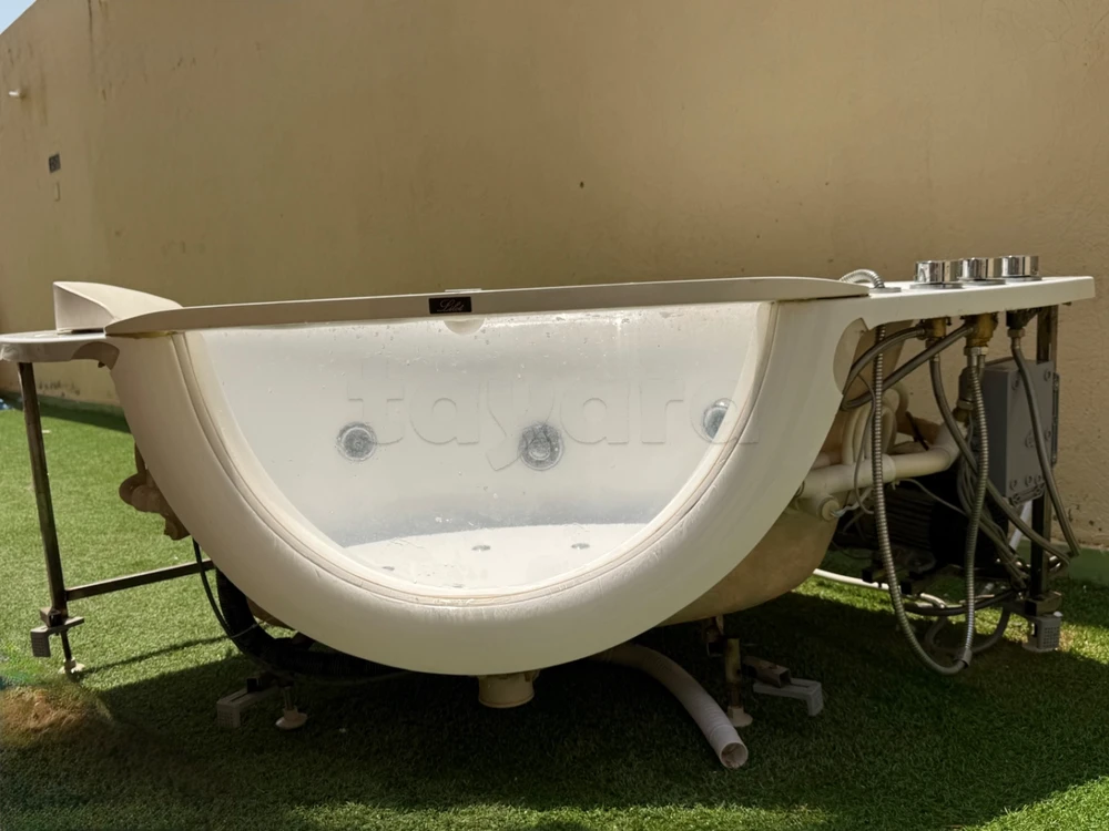 Jacuzzi