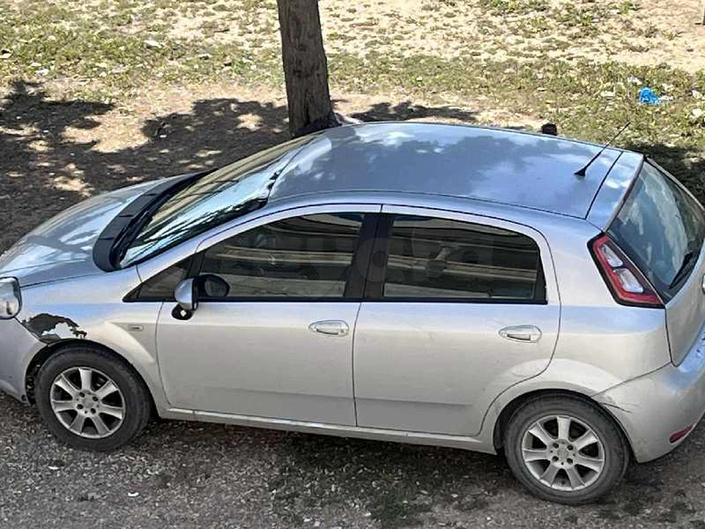 Carte voiture Fiat Grande Punto