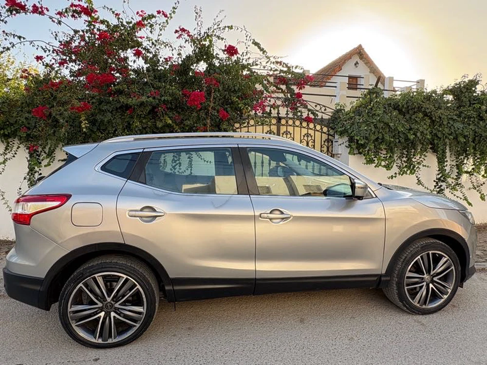 Carte voiture Nissan Qashqai