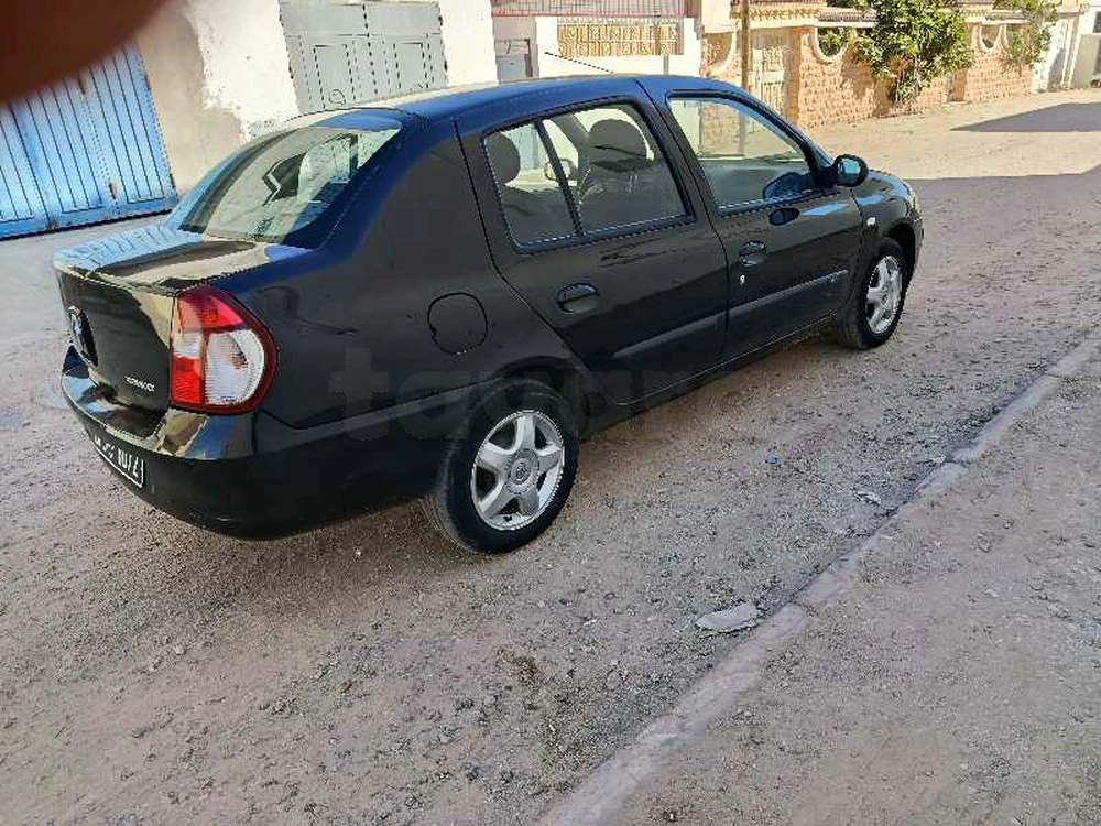 Carte voiture Renault Clio